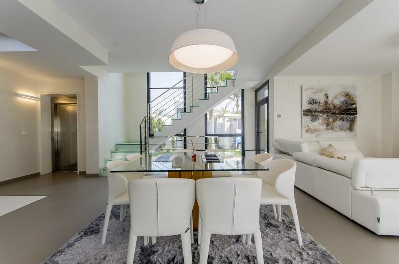3 soveværelse Villa til salg 3 soveværelse Villa til salg