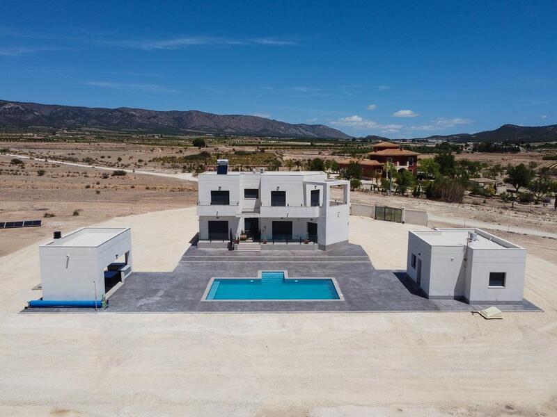 Villa à vendre dans Pinoso, Alicante Villa à vendre dans Pinoso, Alicante