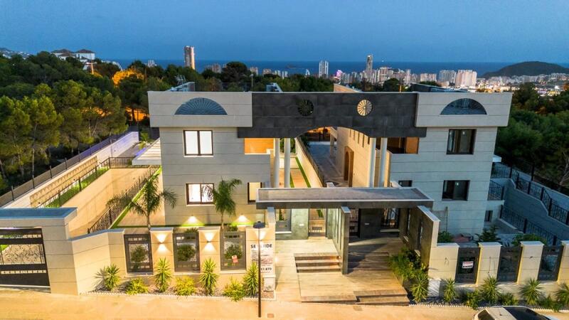 4 soveværelse Villa til salg 4 soveværelse Villa til salg