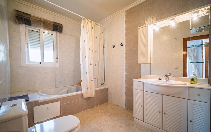 4 Cuarto Villa en venta
