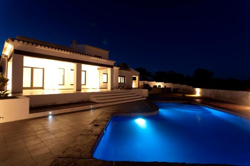 4 bedroom Villa for sale 4 bedroom Villa for sale