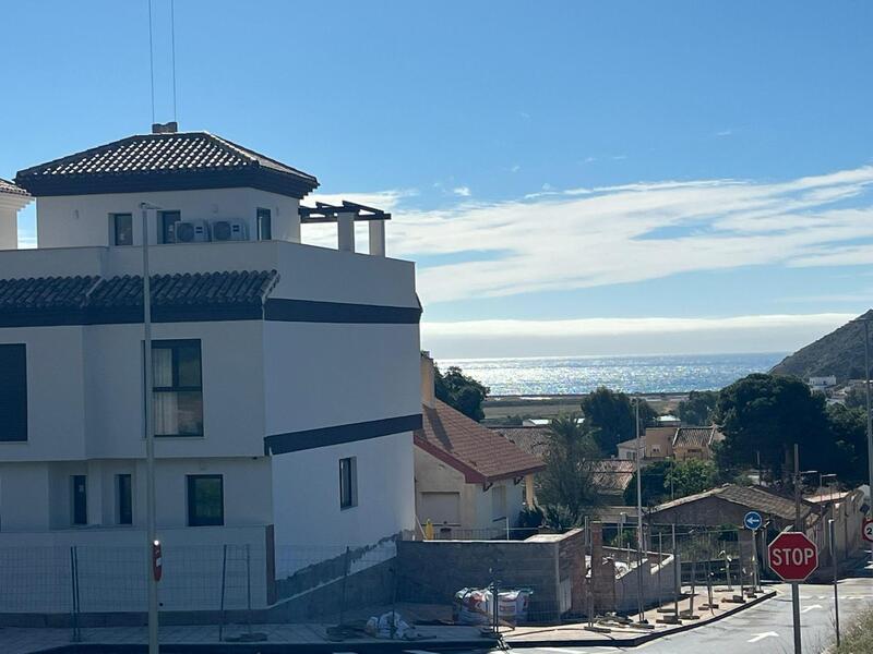 2 Cuarto Adosado en venta