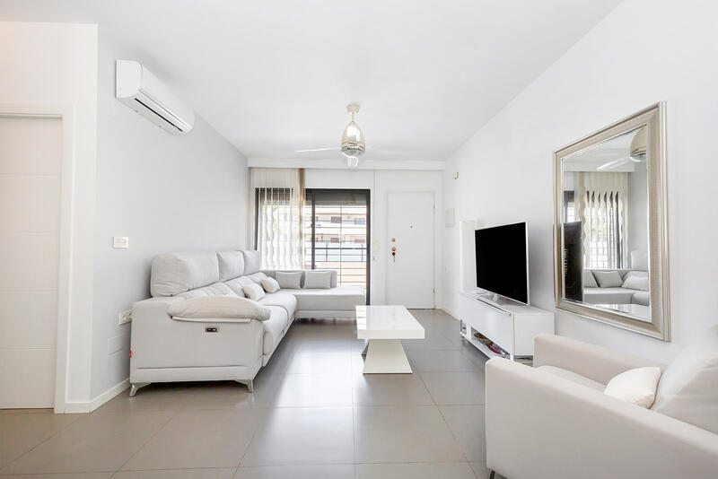 4 bedroom Apartment for sale 4 bedroom Apartment for sale