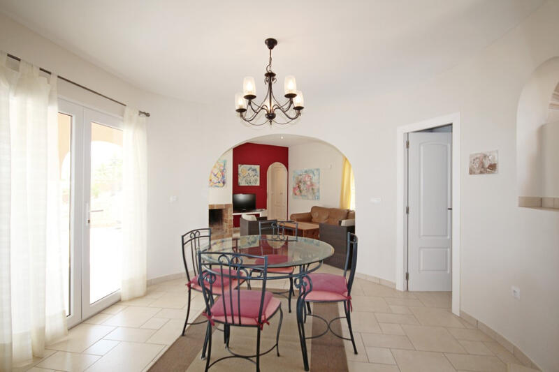 3 bedroom Villa for sale 3 bedroom Villa for sale