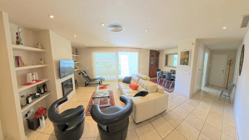 3 bedroom Apartment for sale 3 bedroom Apartment for sale