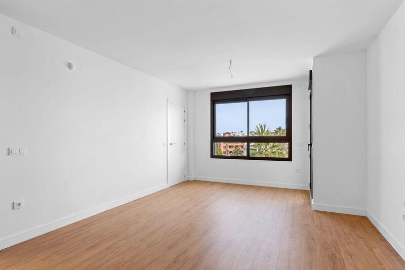 2 slaapkamer Appartement Te koop