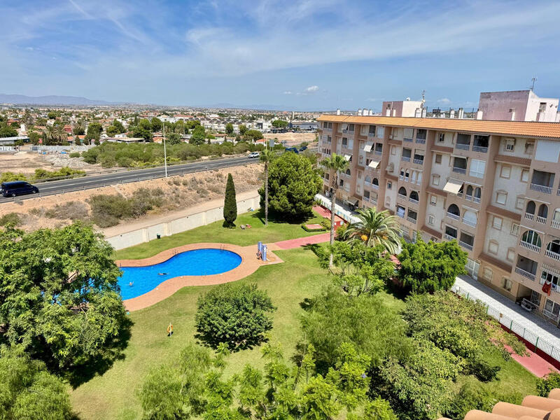 Apartment for sale in Torrevieja, Alicante