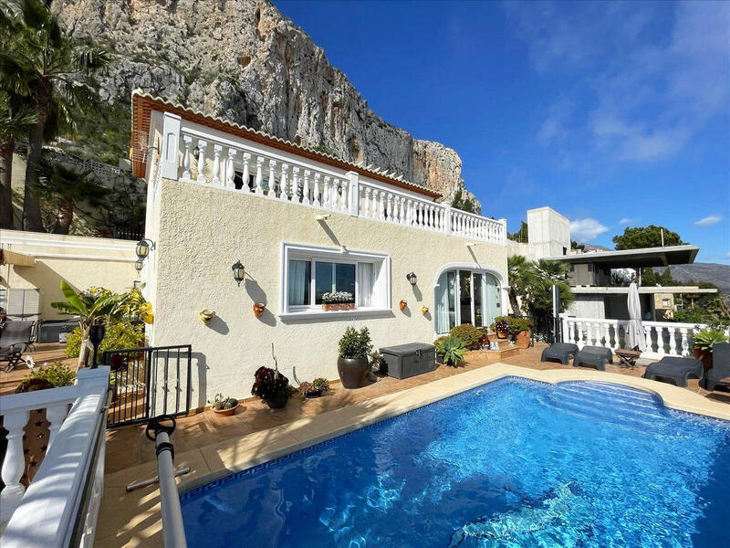 3 bedroom Villa for sale 3 bedroom Villa for sale