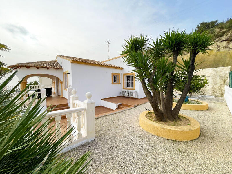 4 bedroom Villa for sale 4 bedroom Villa for sale