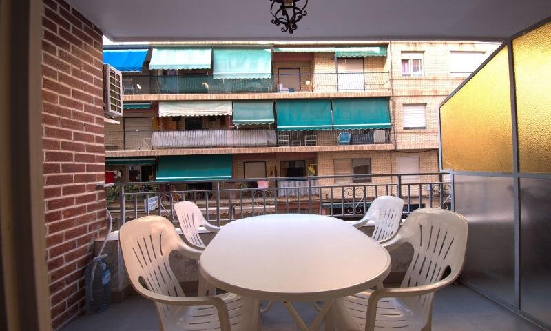 Lejlighed til salg i Torrevieja, Alicante