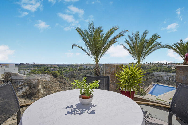 Apartment for sale in Las Ramblas, Alicante Apartment for sale in Las Ramblas, Alicante