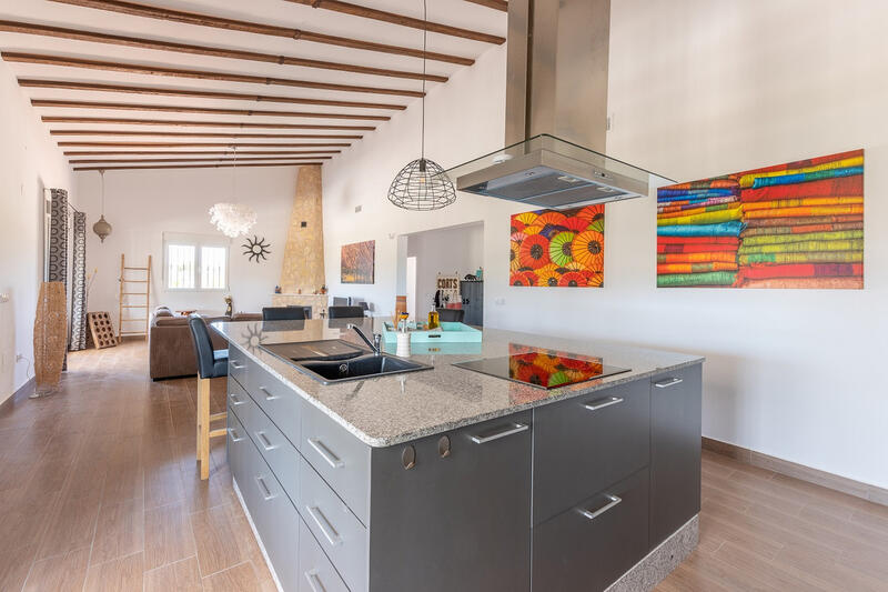 5 slaapkamer Villa Te koop 5 slaapkamer Villa Te koop