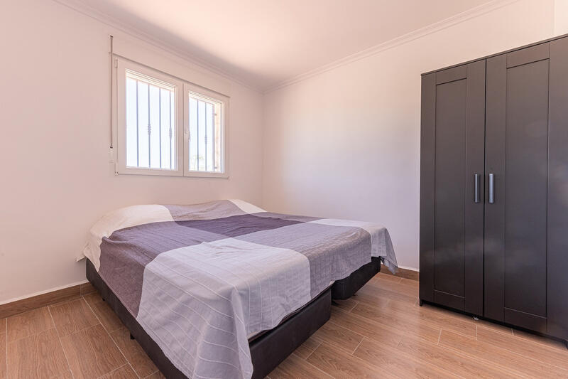 5 slaapkamer Villa Te koop 5 slaapkamer Villa Te koop
