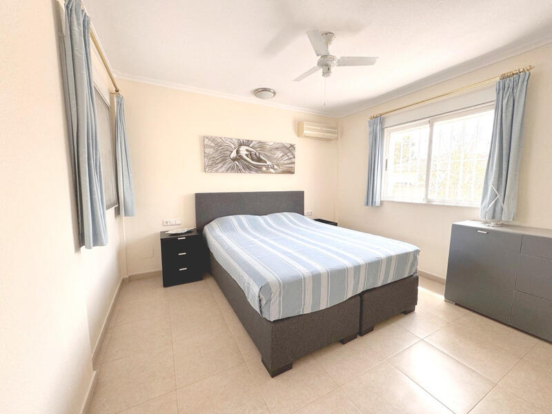 3 slaapkamer Villa Te koop 3 slaapkamer Villa Te koop