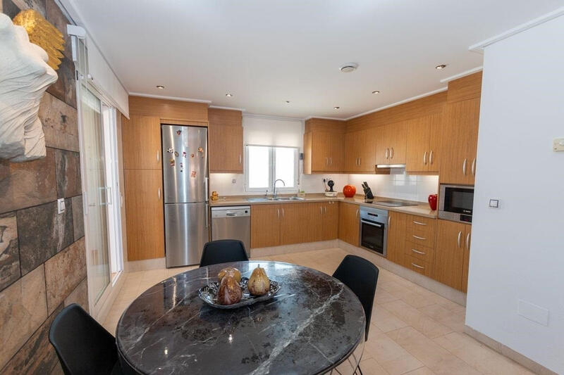 3 Schlafzimmer Appartement zu verkaufen 3 Schlafzimmer Appartement zu verkaufen