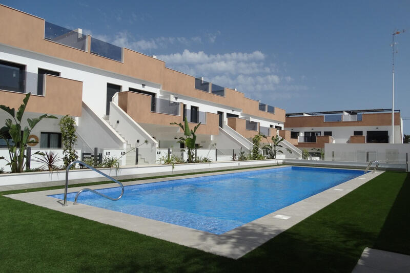 Leilighet til salgs i Pilar de la Horadada, Alicante