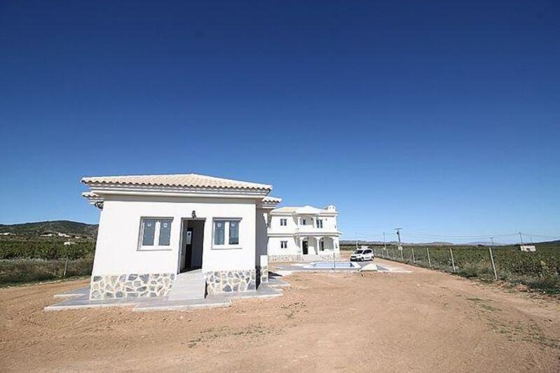4 bedroom Villa for sale 4 bedroom Villa for sale