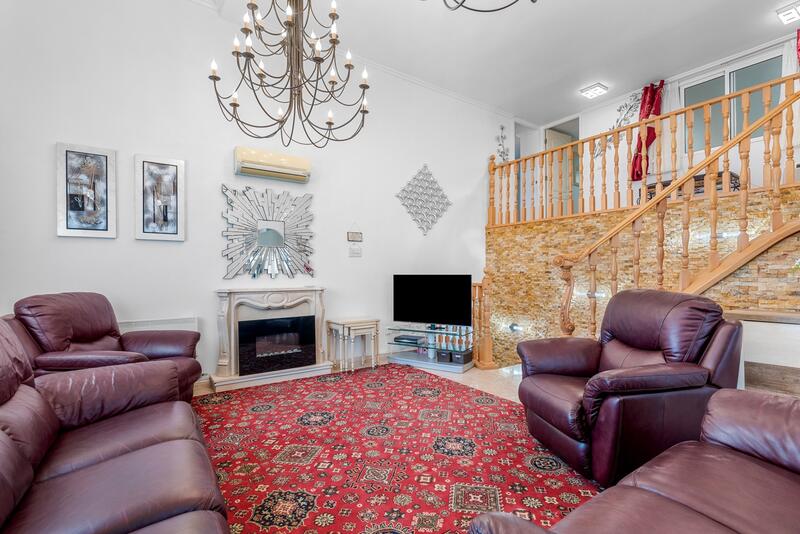 7 soverom Villa til salgs 7 soverom Villa til salgs