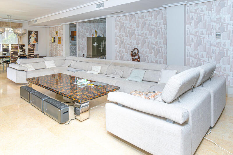 5 slaapkamer Villa Te koop