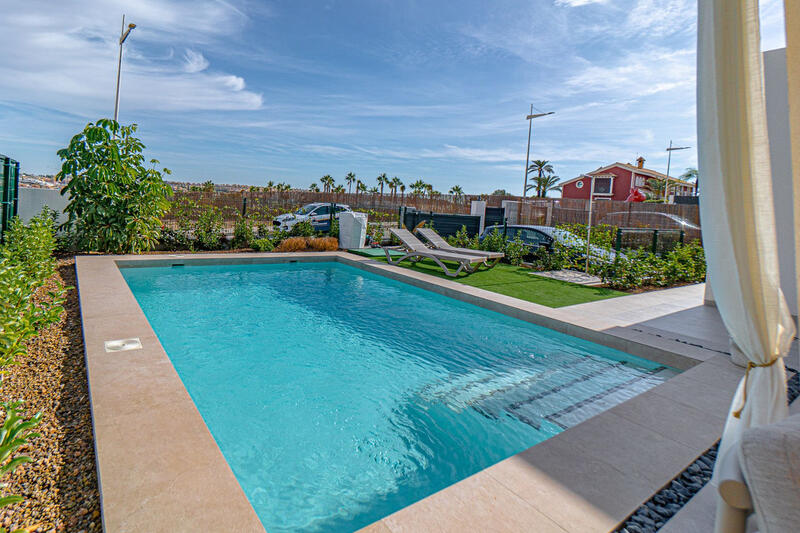 3 bedroom Villa for sale 3 bedroom Villa for sale