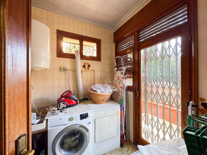 7 slaapkamer Villa Te koop 7 slaapkamer Villa Te koop