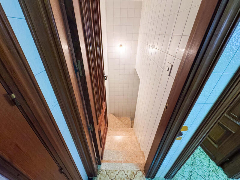 7 slaapkamer Villa Te koop 7 slaapkamer Villa Te koop