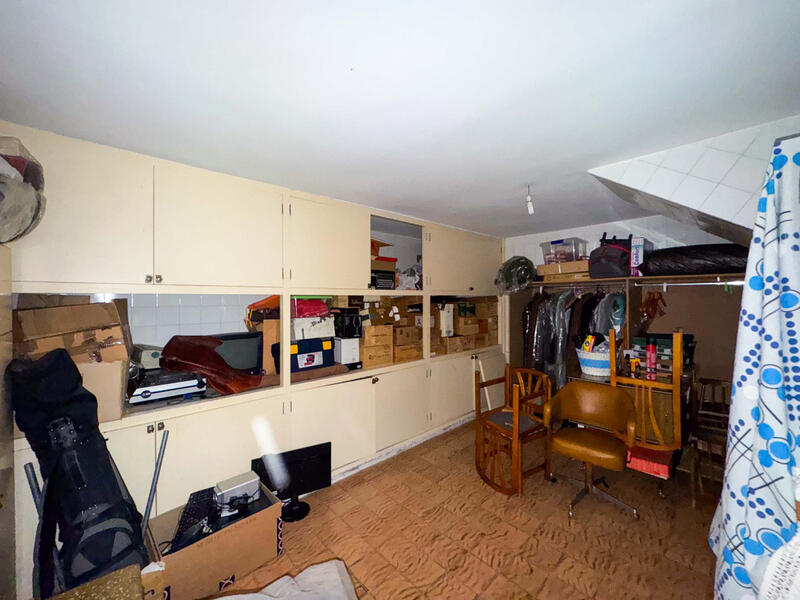 7 slaapkamer Villa Te koop 7 slaapkamer Villa Te koop