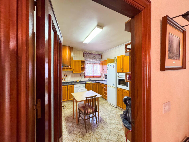 7 slaapkamer Villa Te koop 7 slaapkamer Villa Te koop