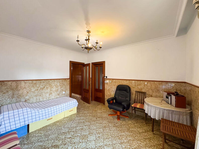 7 slaapkamer Villa Te koop 7 slaapkamer Villa Te koop