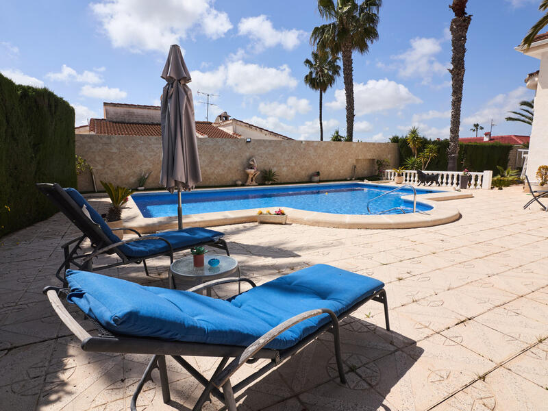 4 bedroom Villa for sale 4 bedroom Villa for sale