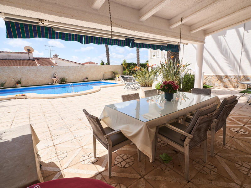 4 bedroom Villa for sale 4 bedroom Villa for sale
