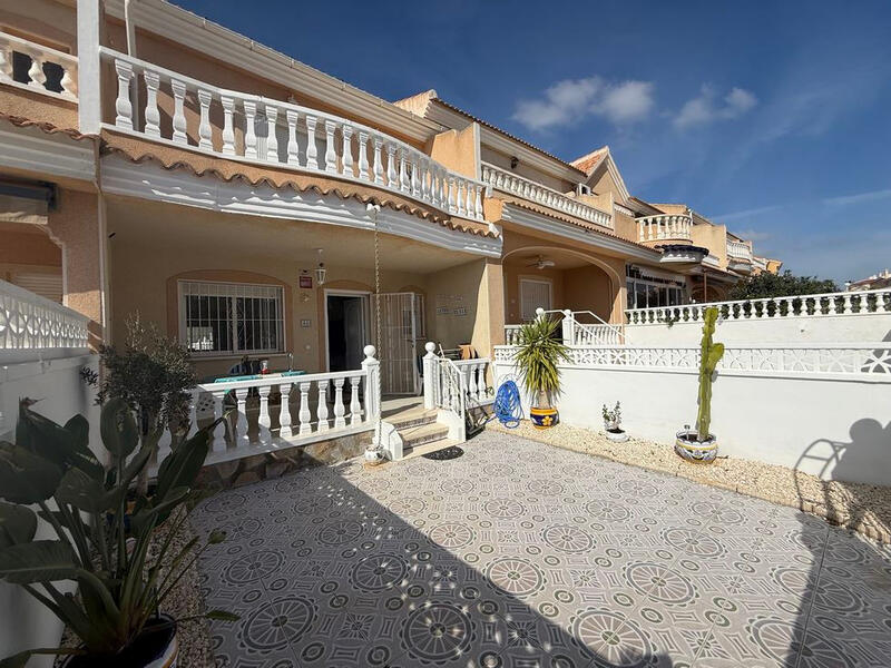 Stadthaus zu verkaufen in Ciudad Quesada, Alicante