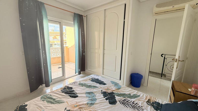 2 Schlafzimmer Stadthaus zu verkaufen 2 Schlafzimmer Stadthaus zu verkaufen