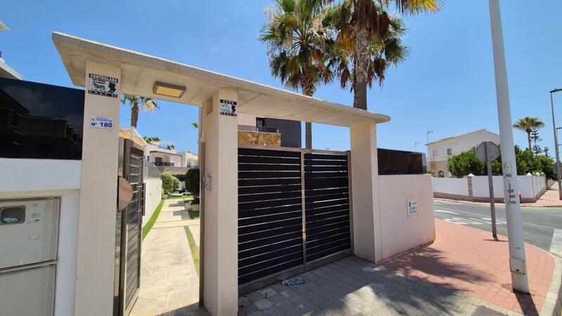 4 chambre Villa à vendre 4 chambre Villa à vendre