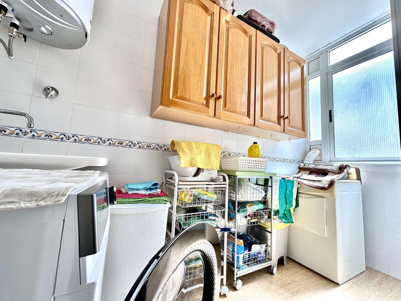 4 slaapkamer Appartement Te koop 4 slaapkamer Appartement Te koop