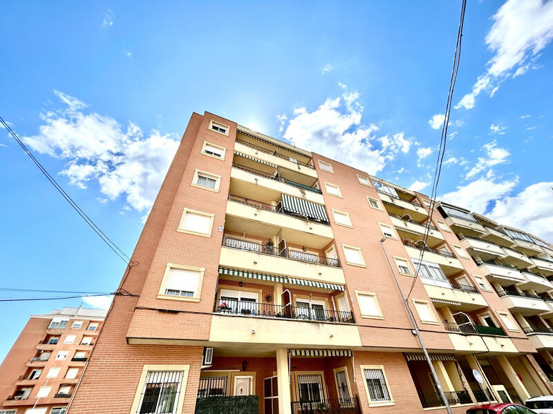 4 slaapkamer Appartement Te koop 4 slaapkamer Appartement Te koop