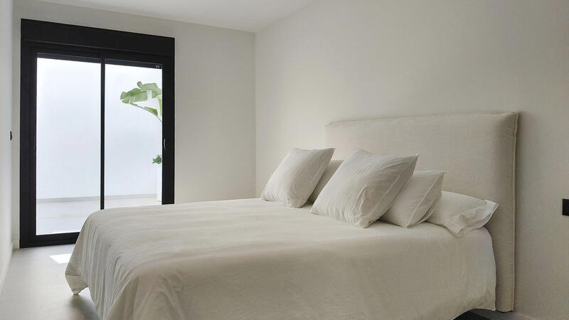 4 slaapkamer Villa Te koop 4 slaapkamer Villa Te koop
