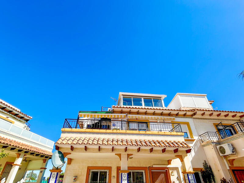 2 bedroom Apartment for sale 2 bedroom Apartment for sale