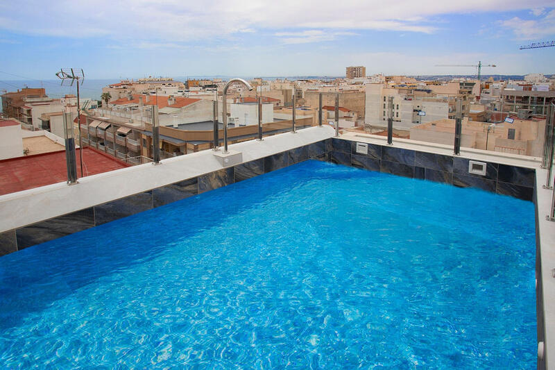 Apartamento en venta en Torrevieja, Alicante