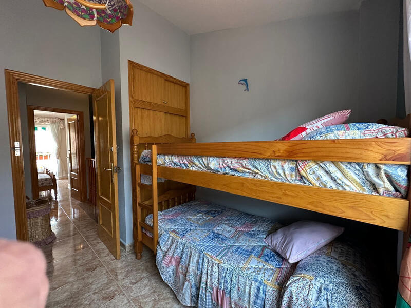 2 bedroom Townhouse for sale