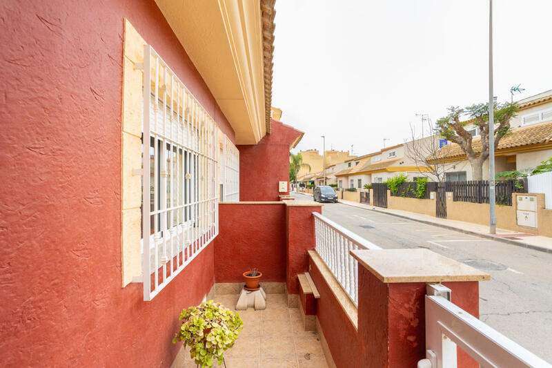 Townhouse for sale in Los Alcazares, Murcia