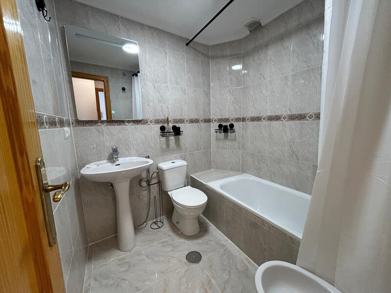2 slaapkamer Appartement Te koop