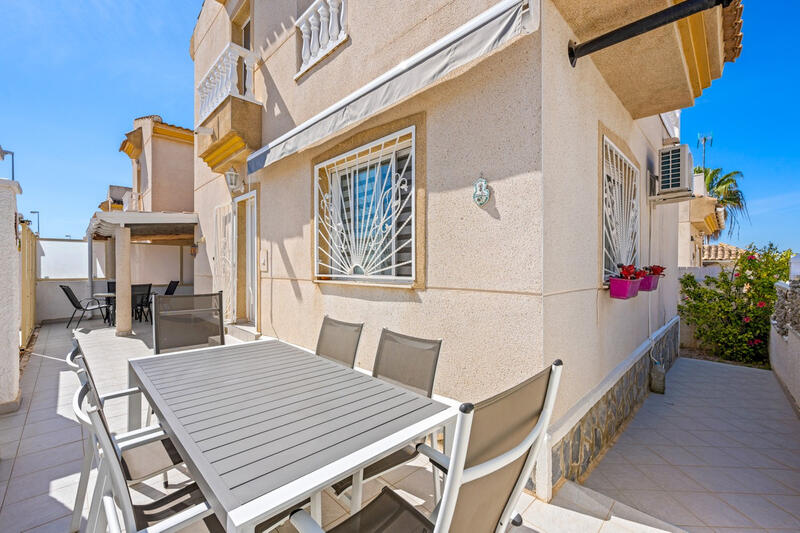 3 bedroom Villa for sale