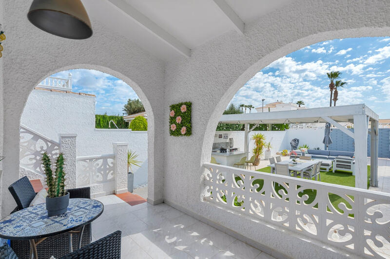 3 slaapkamer Villa Te koop