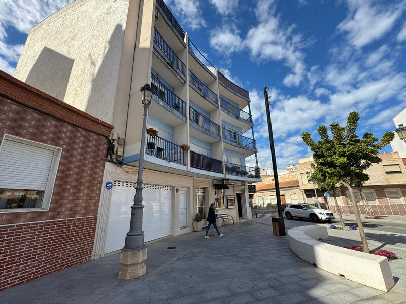 Lejlighed til salg i Guardamar del Segura, Alicante