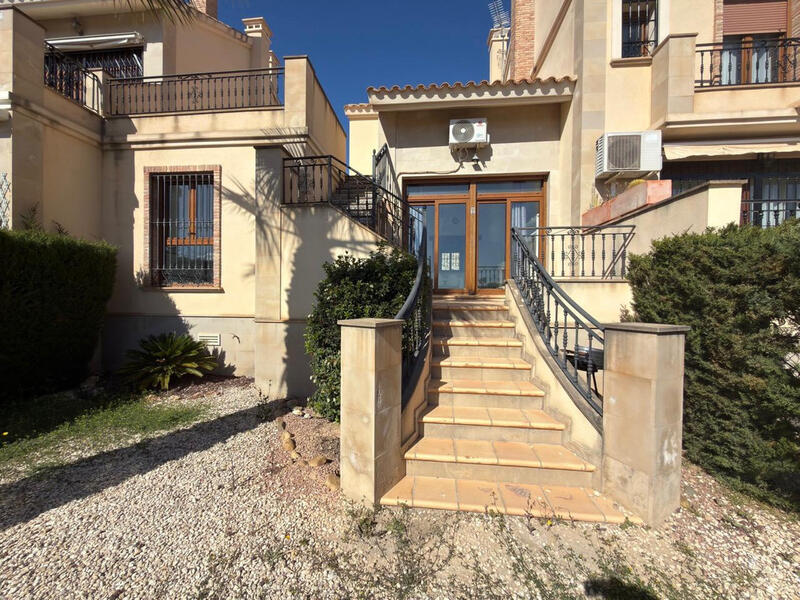Villa for sale in Algorfa, Alicante