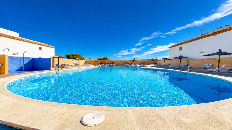 Rekkehus til salgs i Torrevieja, Alicante