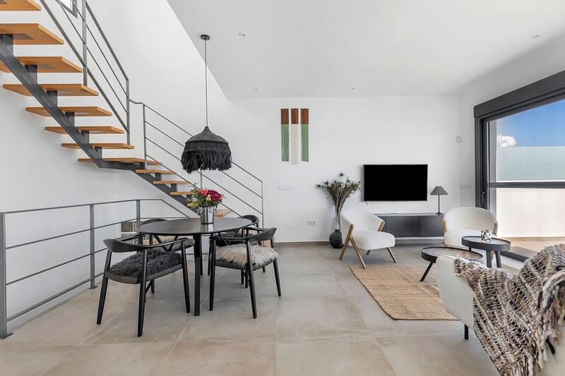 3 Schlafzimmer Villa zu verkaufen 3 Schlafzimmer Villa zu verkaufen
