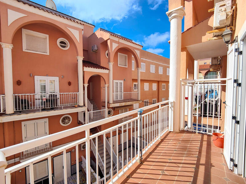 2 bedroom Apartment for sale 2 bedroom Apartment for sale