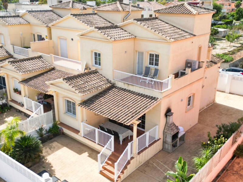 Villa zu verkaufen in Calpe, Alicante